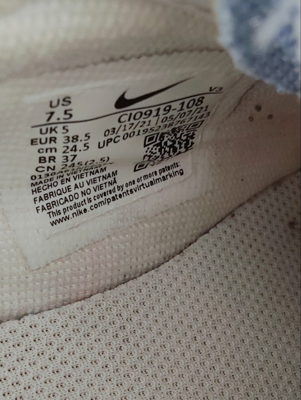 Nike Women's Air Force 1 Low Shadow 'Red Cracked Leather' Sneakers, 7.5 - Picture 10 of 10